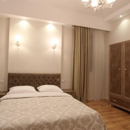 New Apartment In Old Tiflis Exterior foto